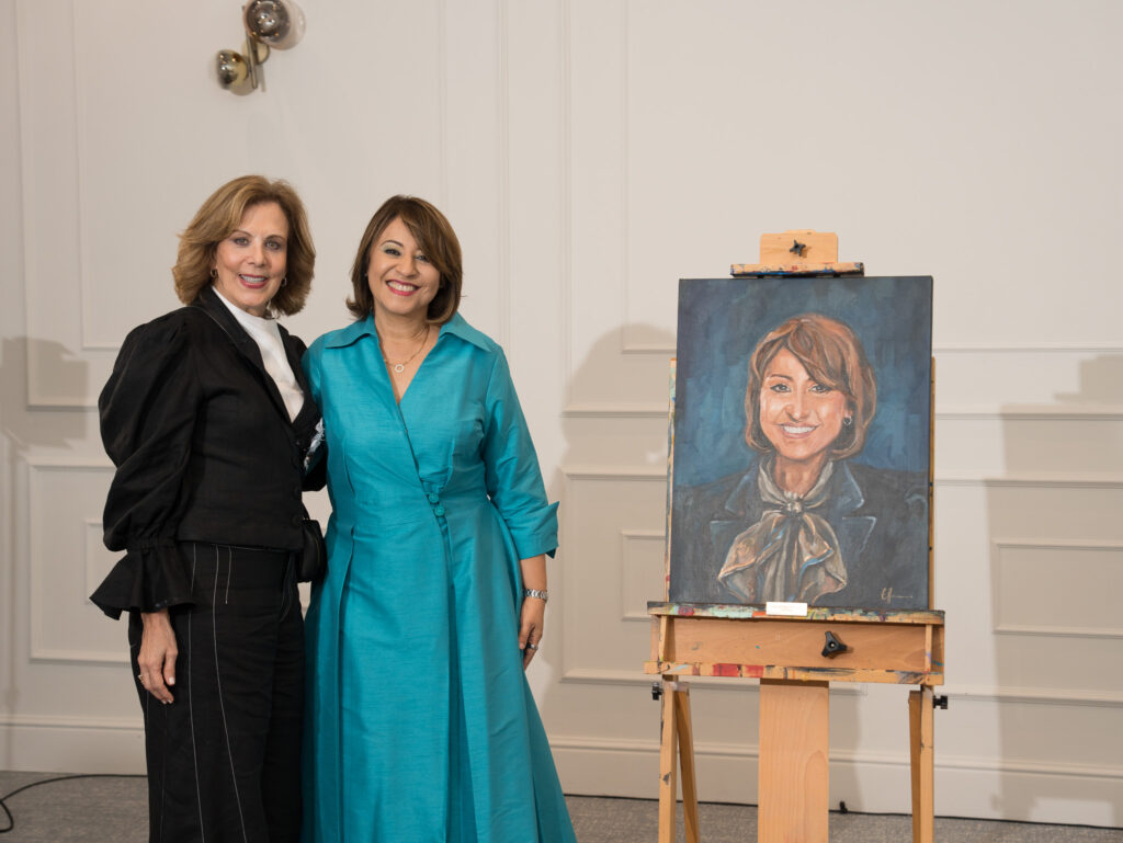 Clarissa de la Rocha y Rosanna Ruiz
